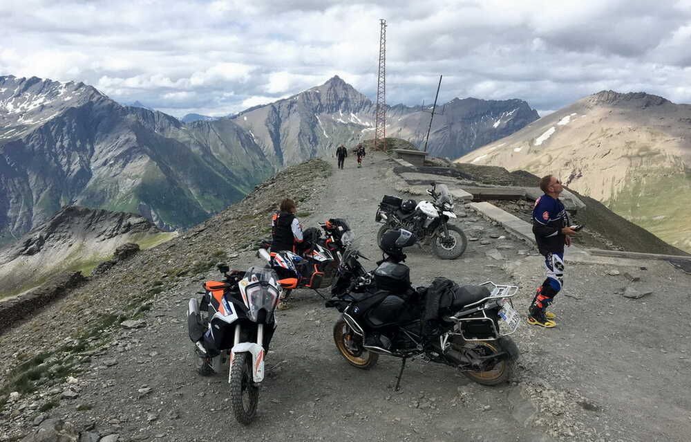 R E I S E: Westalpen - Motorradreise mit Enduros - "Zwischen Hochalpen und Seealpen"