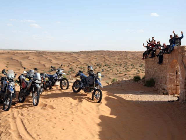 Bericht N E U: Tunesien für Adventure-Bikes -… lesen